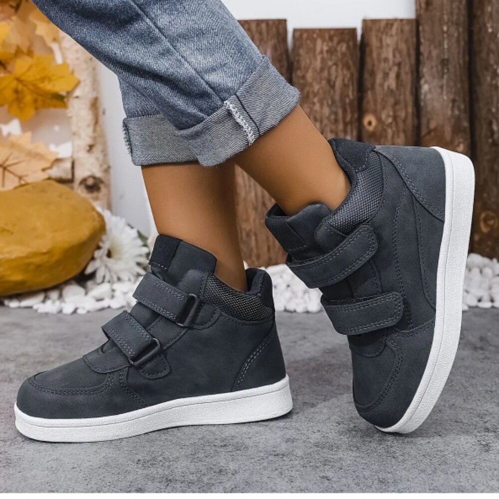 Cat & Jack Brown and Black Kids High-Top Sneakers / pic is same style diff color